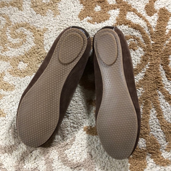 Tommy Hilfiger Corduroy Ballet Flats - Picture 4 of 8